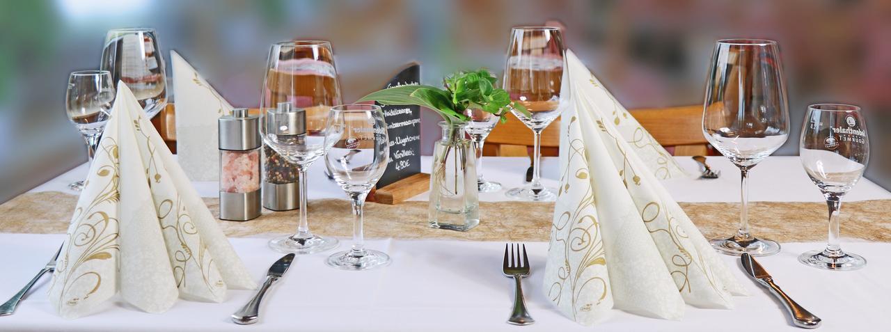 Restaurant Grüner Baum Otel Leidersbach Dış mekan fotoğraf